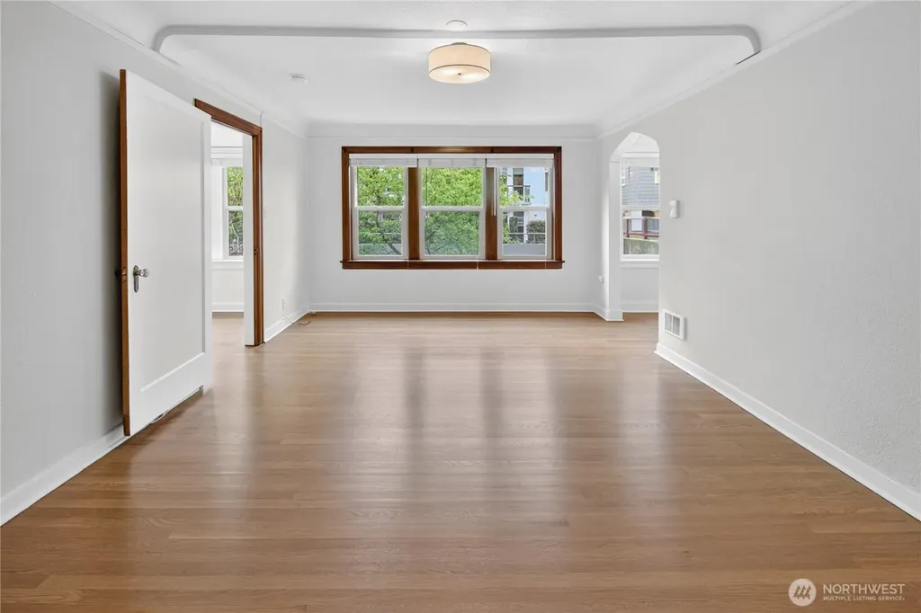 124 Warren Avenue N Seattle WA 98109