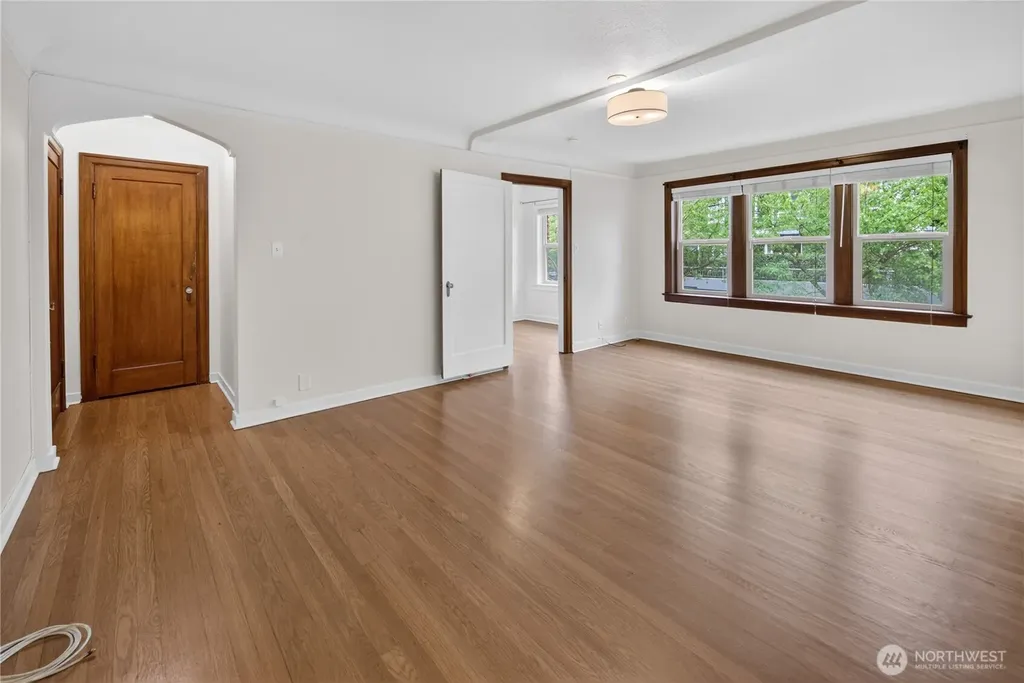 124 Warren Avenue N Seattle WA 98109