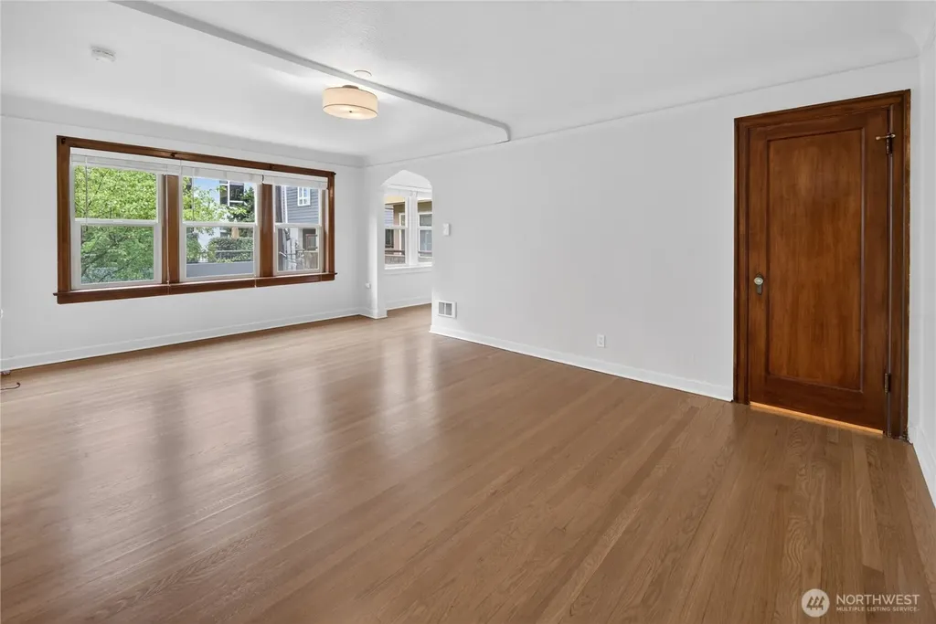 124 Warren Avenue N Seattle WA 98109
