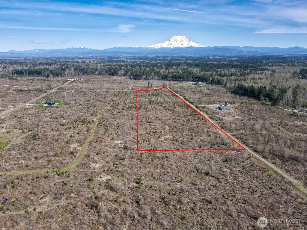 1631 334th Street E Roy WA 98580