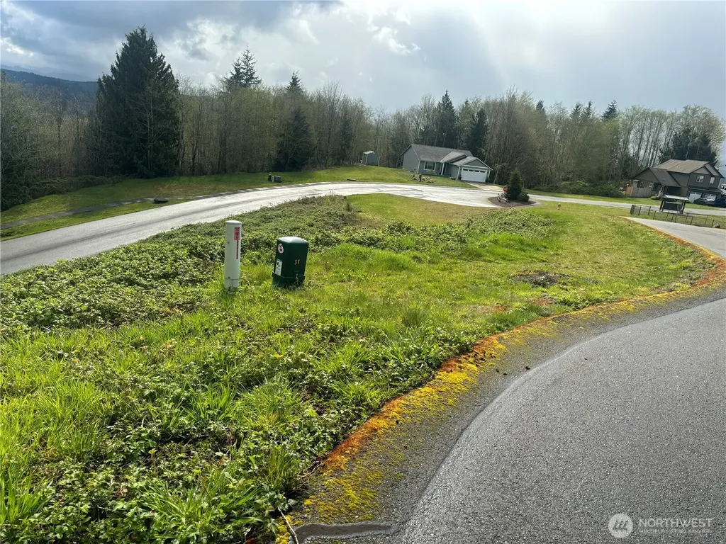 10 Timber Lane Elma WA 98541