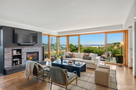 2506 W Halladay Street Seattle WA 98199
