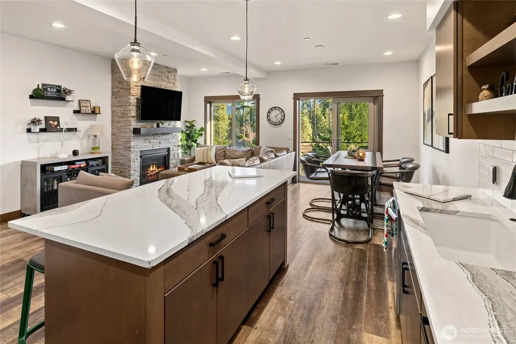 100 Wildflower Loop Cle Elum WA 98922