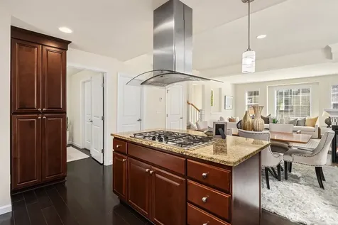 10508 SE 10th Court Bellevue WA 98004