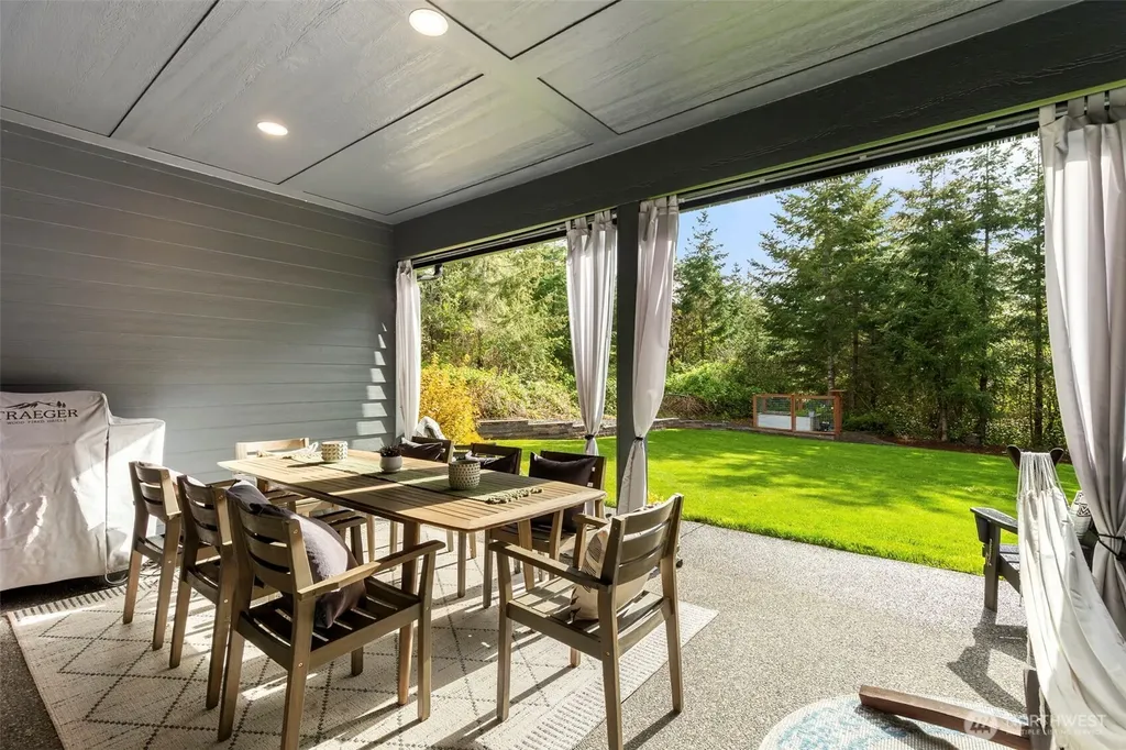 5040 Coppermill Court NE Olympia WA 98516