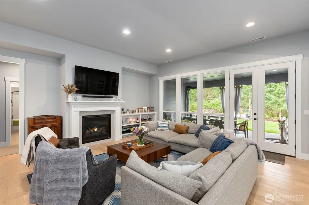 5040 Coppermill Court NE Olympia WA 98516