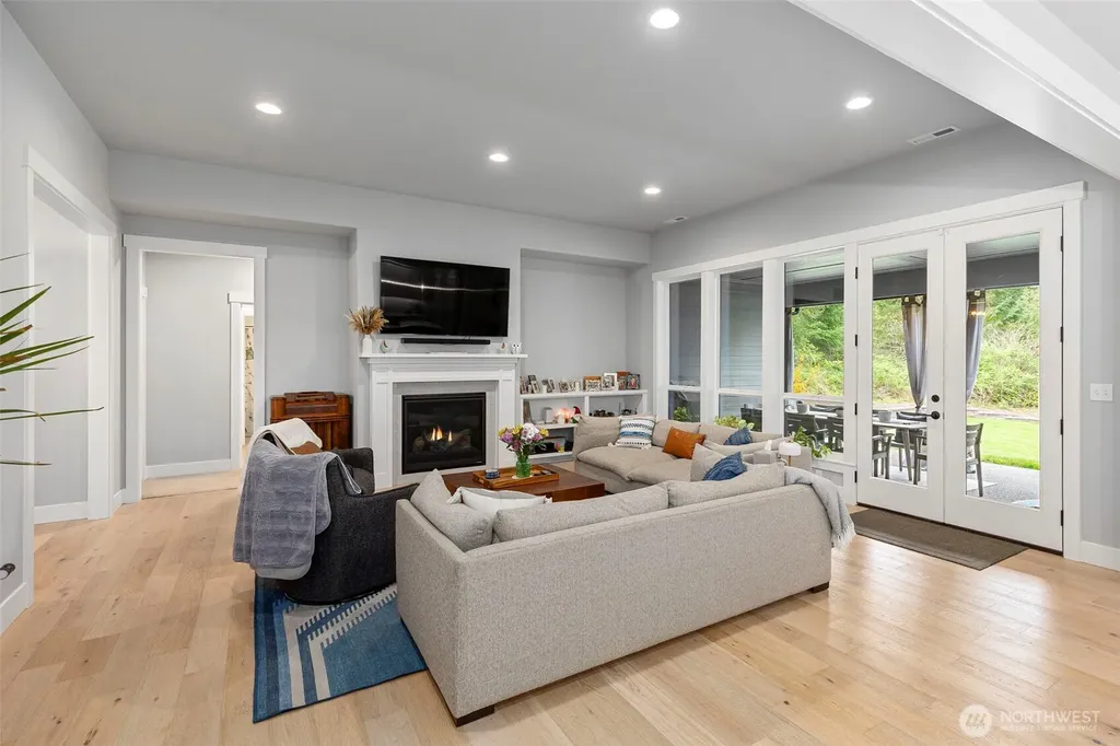 5040 Coppermill Court NE Olympia WA 98516