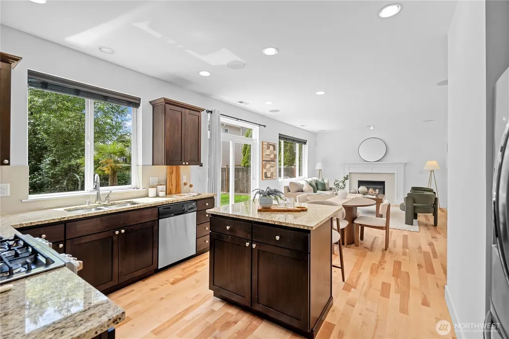 18521 40th Avenue SE Bothell WA 98012
