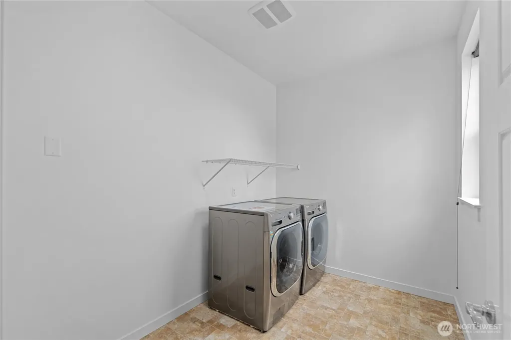 18521 40th Avenue SE Bothell WA 98012