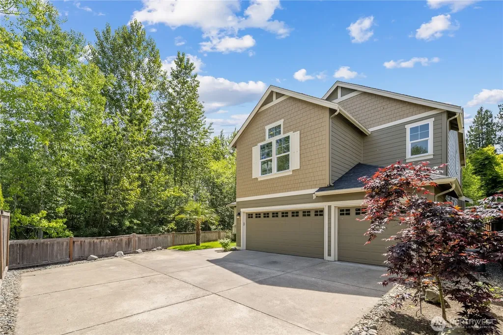18521 40th Avenue SE Bothell WA 98012