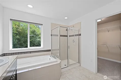18521 40th Avenue SE Bothell WA 98012