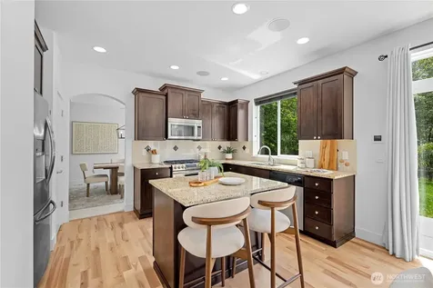 18521 40th Avenue SE Bothell WA 98012
