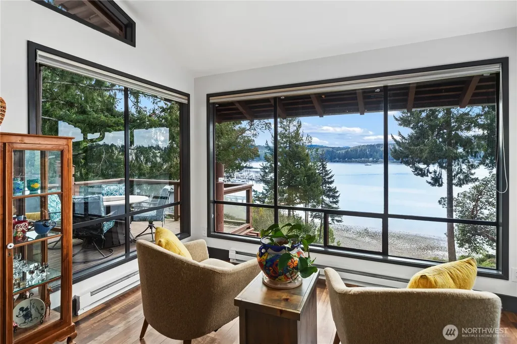 41 North Bay Lane Port Ludlow WA 98365