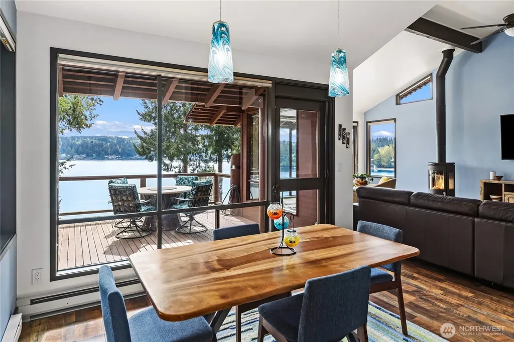 41 North Bay Lane Port Ludlow WA 98365