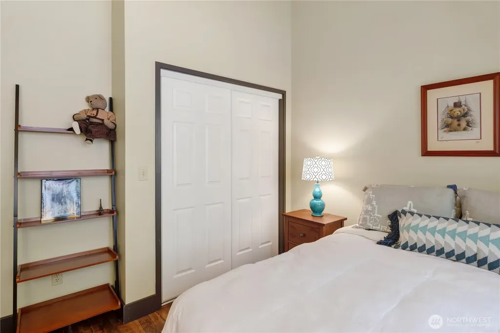 41 North Bay Lane Port Ludlow WA 98365