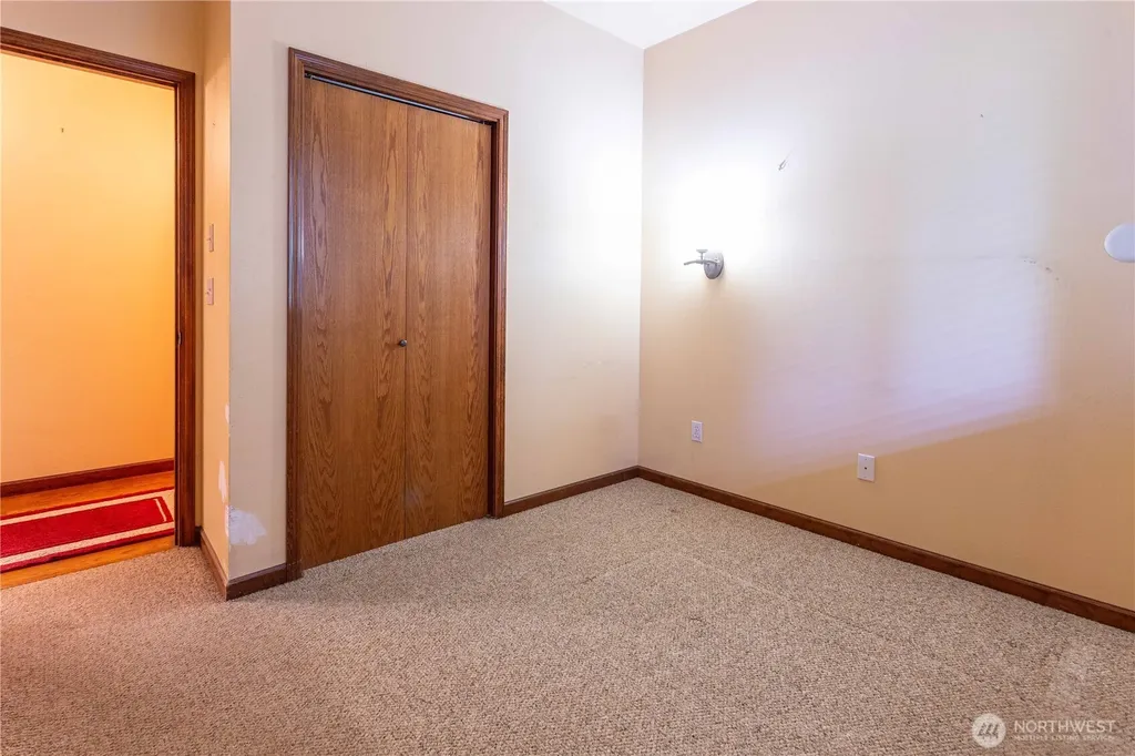 918 Citadel Drive Everson WA 98247
