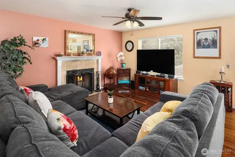 3402 20th Avenue Ct SE Puyallup WA 98372
