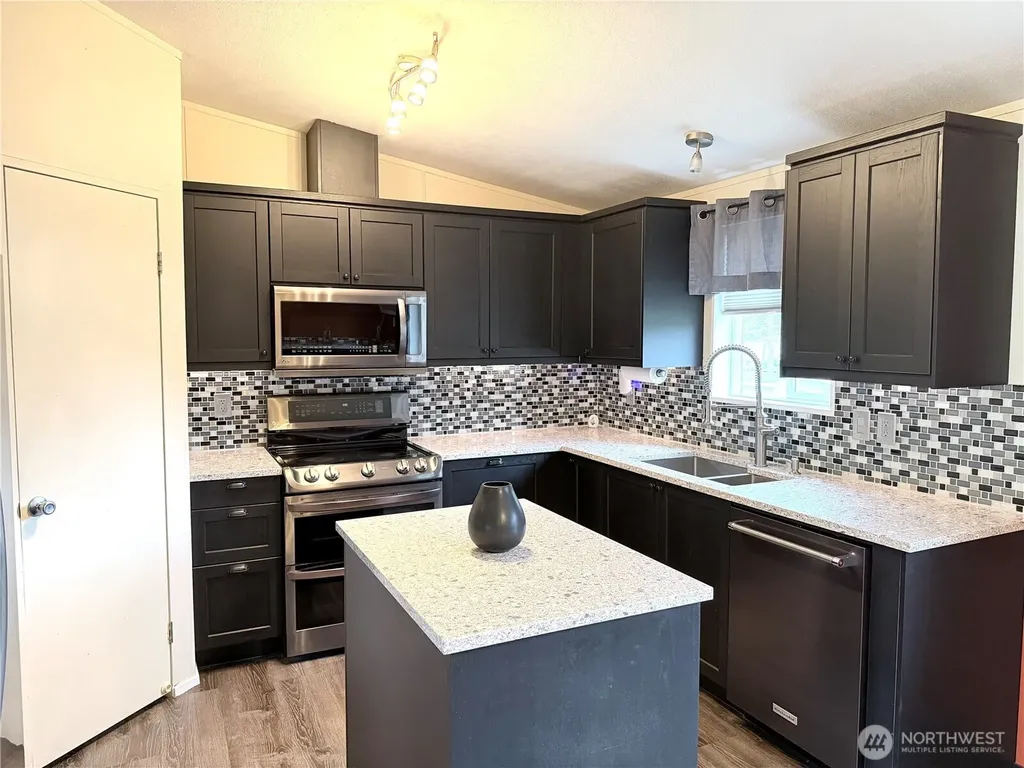 9110 218th Street Ct E Graham WA 98338