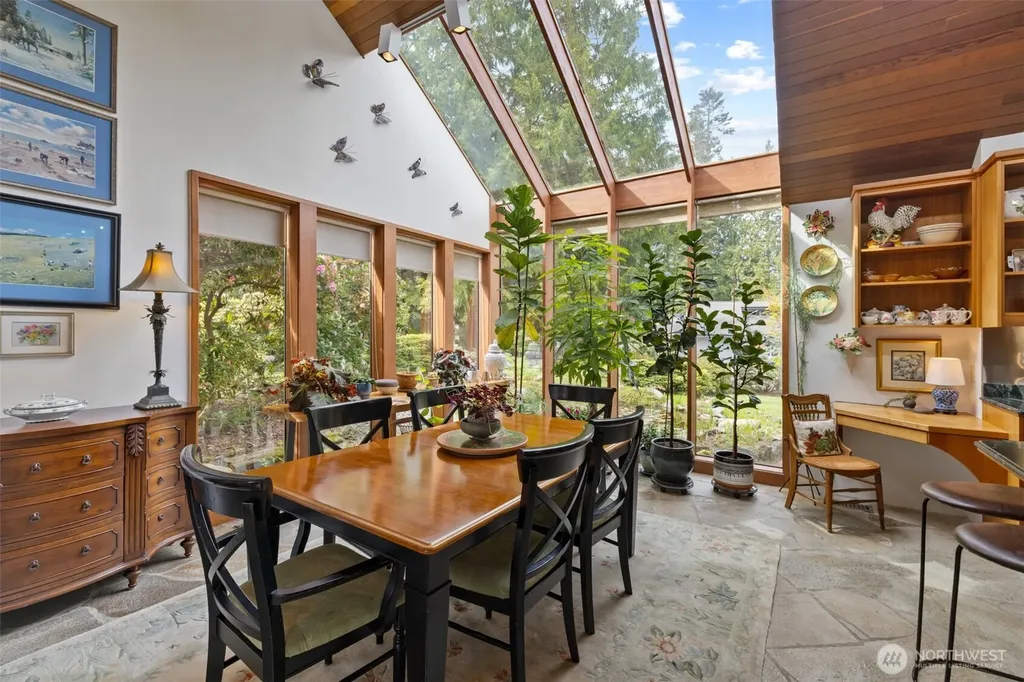 121 Fairway Place Sequim WA 98382