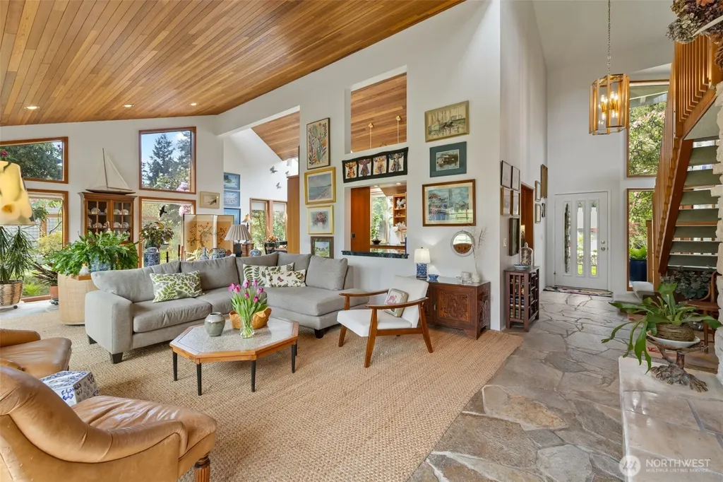 121 Fairway Place Sequim WA 98382