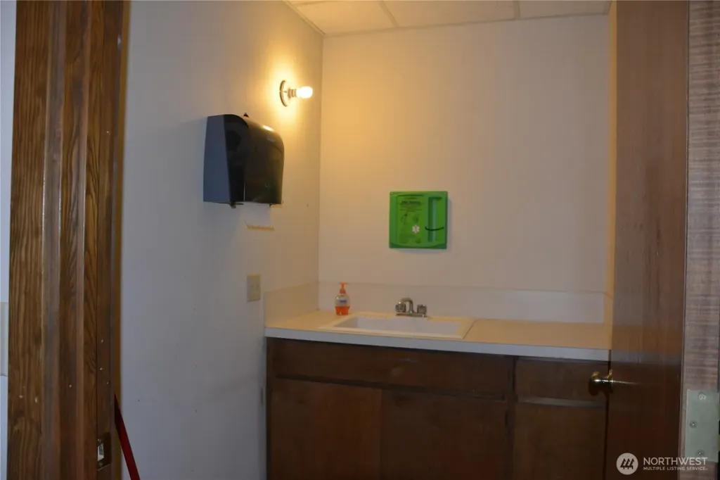 2427 W Sims Way Port Townsend WA 98368