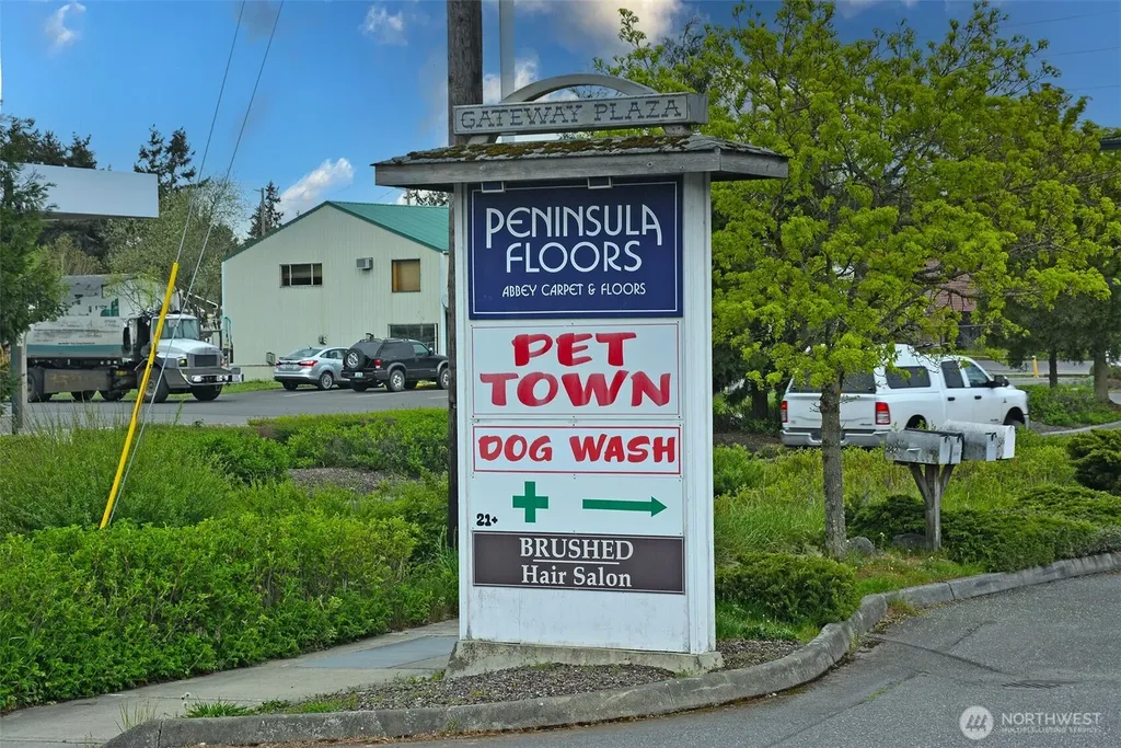 2427 W Sims Way Port Townsend WA 98368