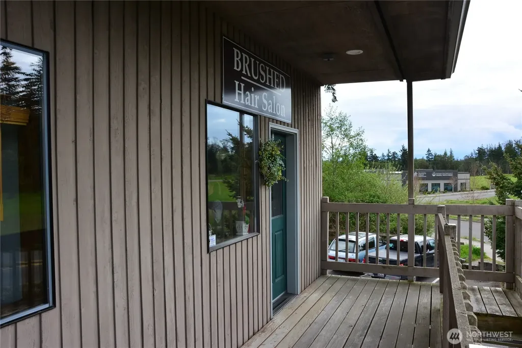 2427 W Sims Way Port Townsend WA 98368