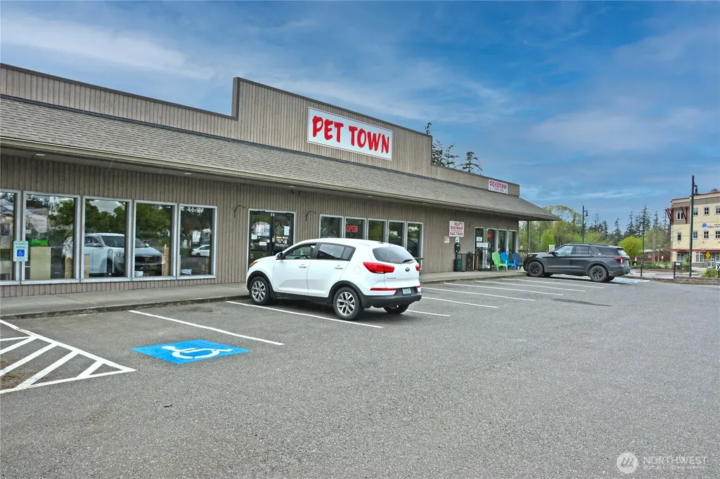 2427 W Sims Way Port Townsend WA 98368