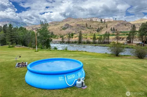 30 Whitewater Drive Pateros WA 98846