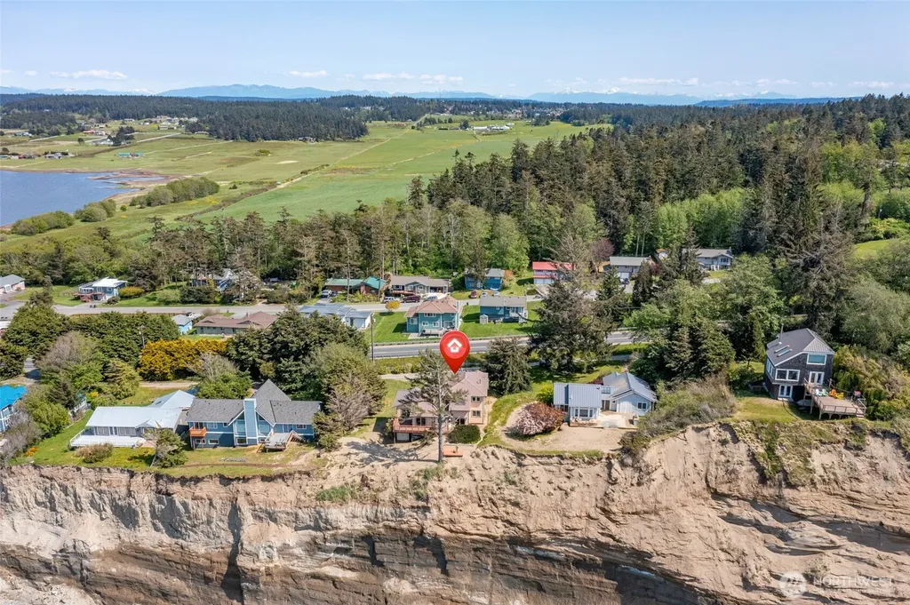 2345 W Beach Road Oak Harbor WA 98277