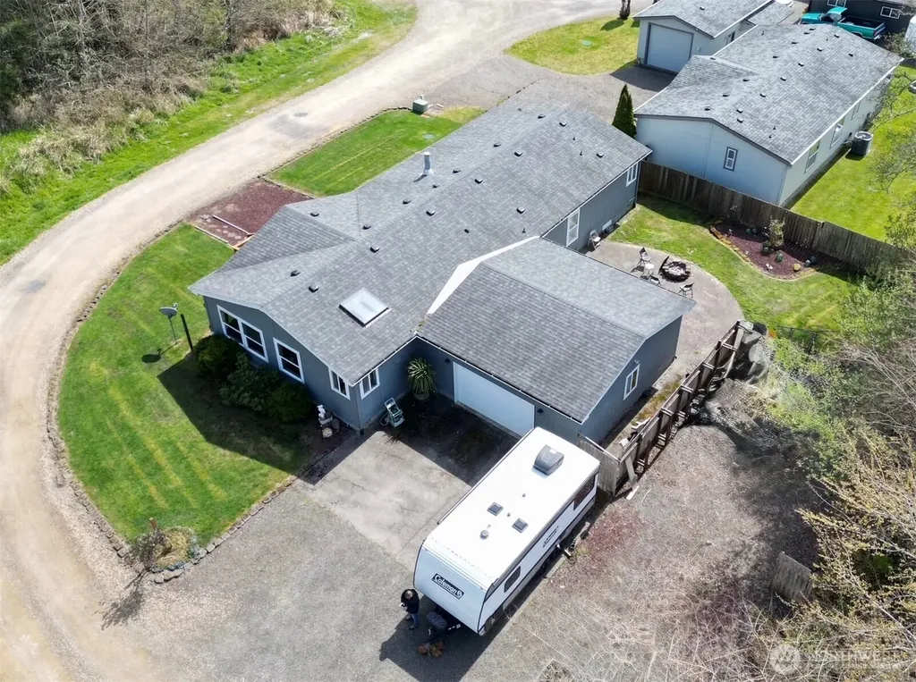 305 Godsey Lane Long Beach WA 98631