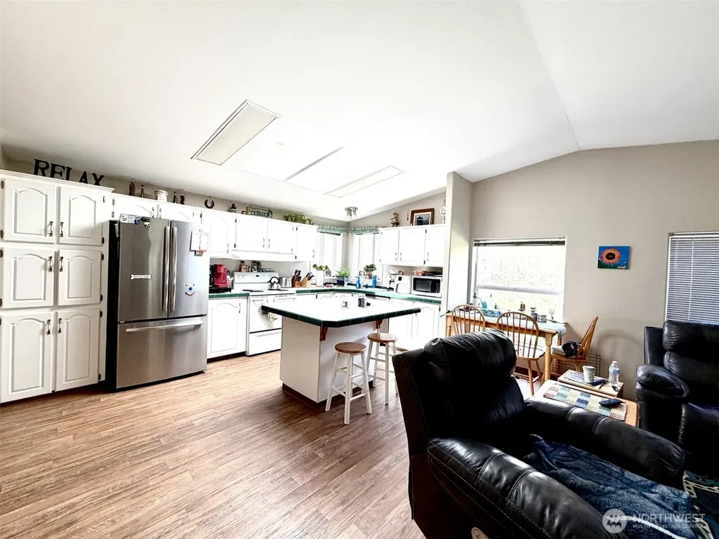 305 Godsey Lane Long Beach WA 98631
