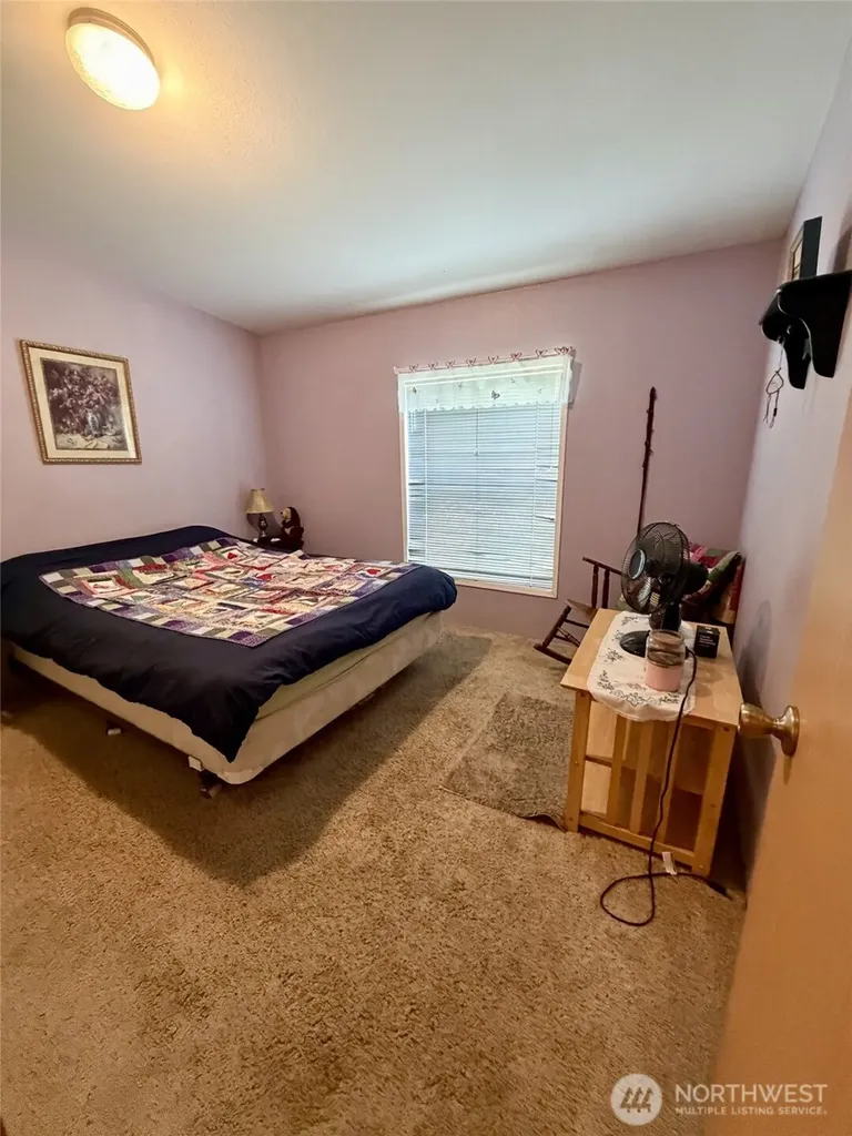 305 Godsey Lane Long Beach WA 98631