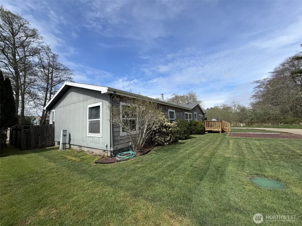 305 Godsey Lane Long Beach WA 98631