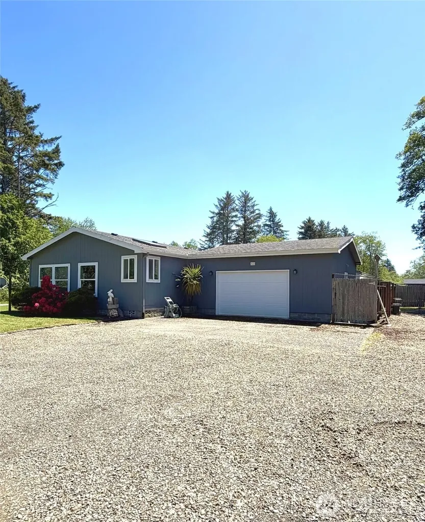 305 Godsey Lane Long Beach WA 98631
