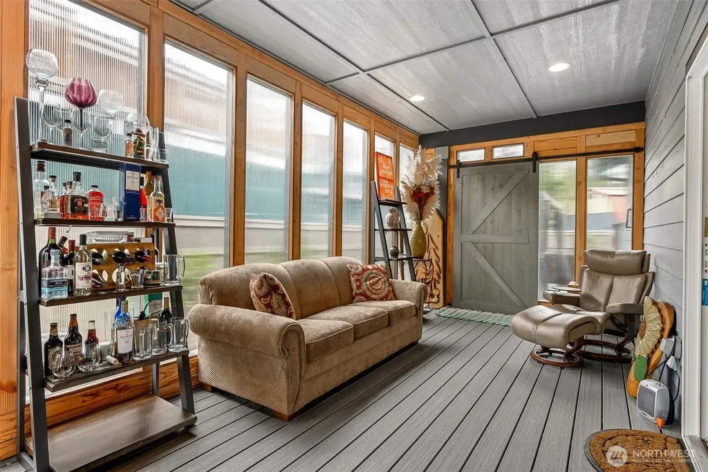 830 Wawona Avenue SW Ocean Shores WA 98569