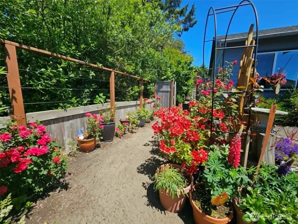 830 Wawona Avenue SW Ocean Shores WA 98569