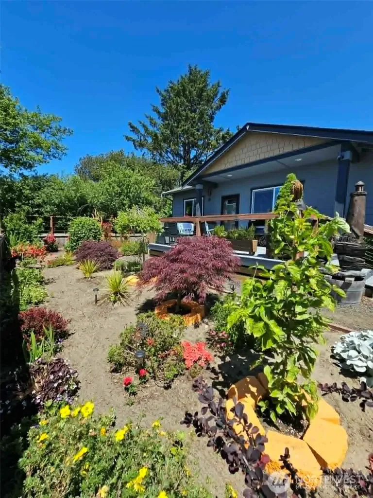 830 Wawona Avenue SW Ocean Shores WA 98569