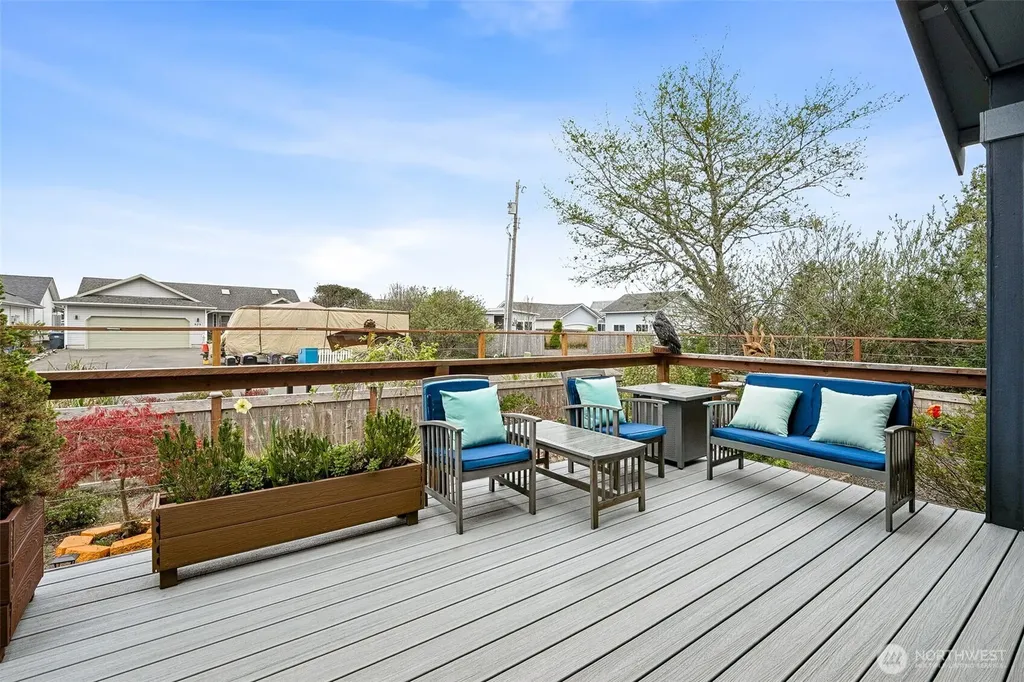 830 Wawona Avenue SW Ocean Shores WA 98569