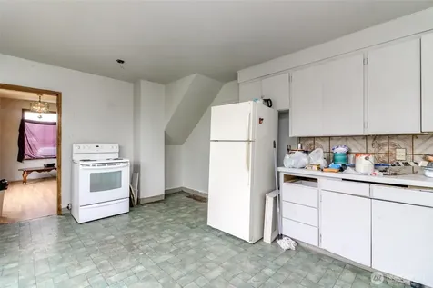 1437 E 30th Street Tacoma WA 98404