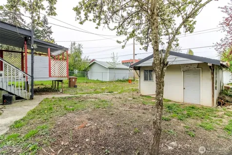1437 E 30th Street Tacoma WA 98404