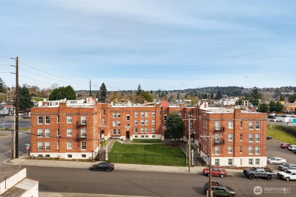 834 Ml King Way Drive Bremerton WA 98337