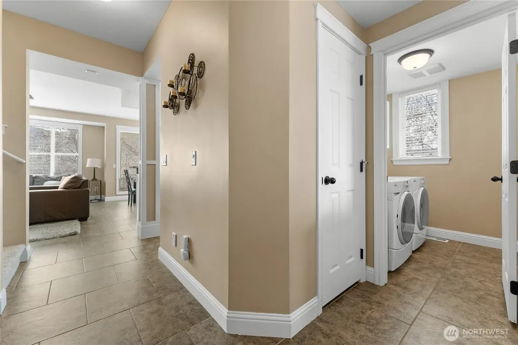 24 Sandalia Court Oroville WA 98844