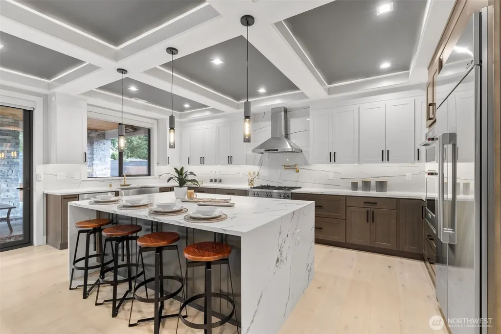 12608 NE 30th Street Bellevue WA 98005