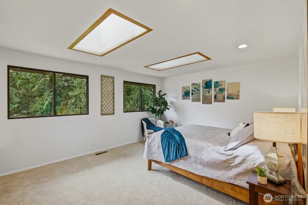 13717 46th Avenue W Edmonds WA 98026