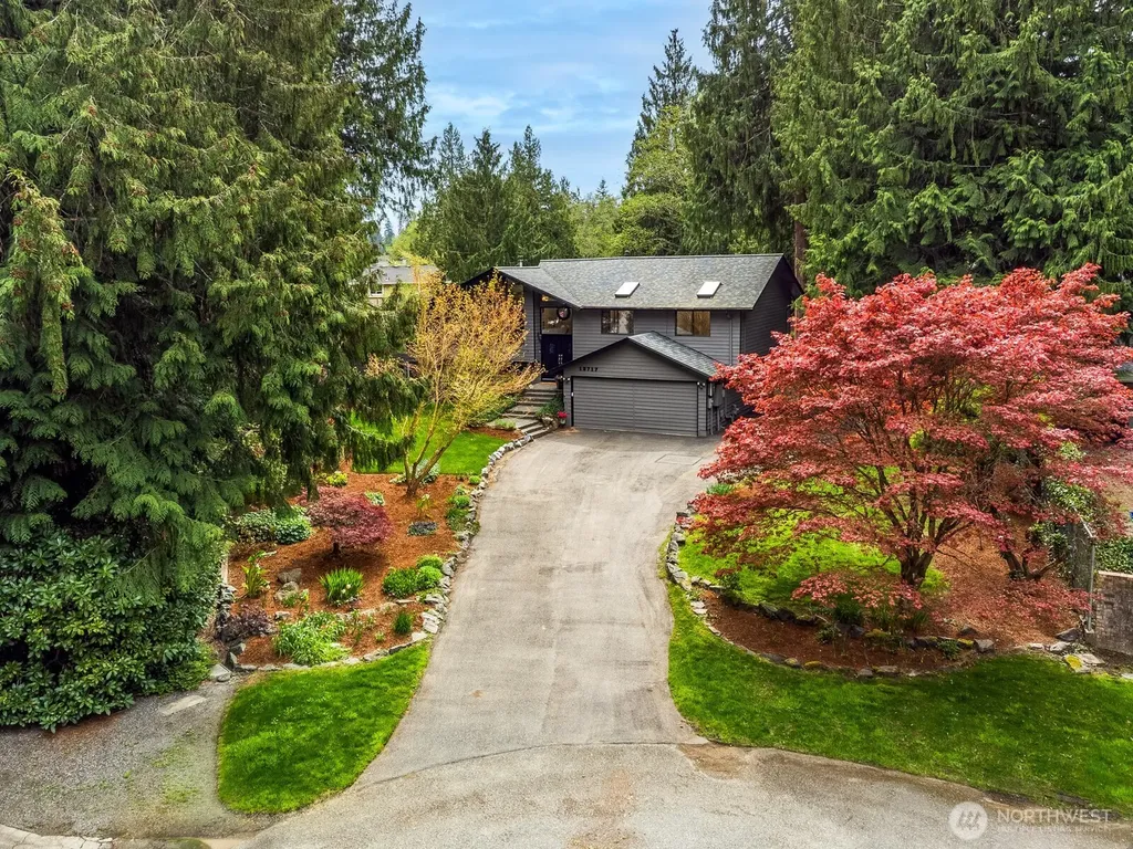 13717 46th Avenue W Edmonds WA 98026