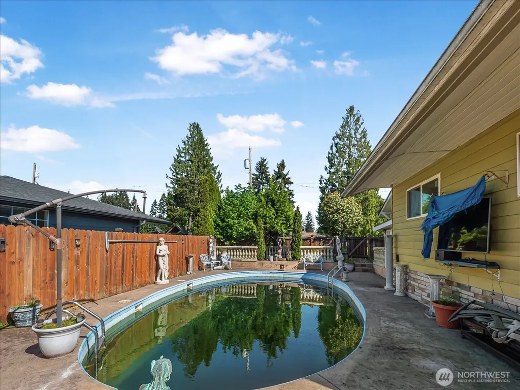 2210 63rd Street SE Everett WA 98203