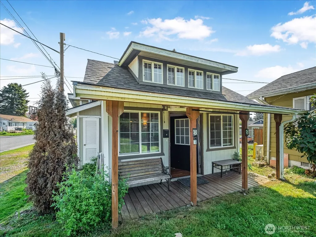 2210 63rd Street SE Everett WA 98203