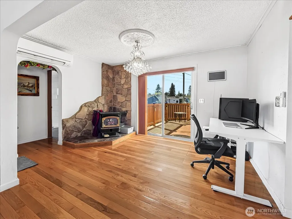 2210 63rd Street SE Everett WA 98203