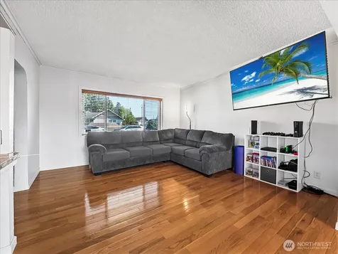 2210 63rd Street SE Everett WA 98203